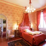 Chateau Des Fontaines Bed & Breakfast 4*